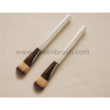 Best Quality White Handle Synthetic Foundation Makeup Brush